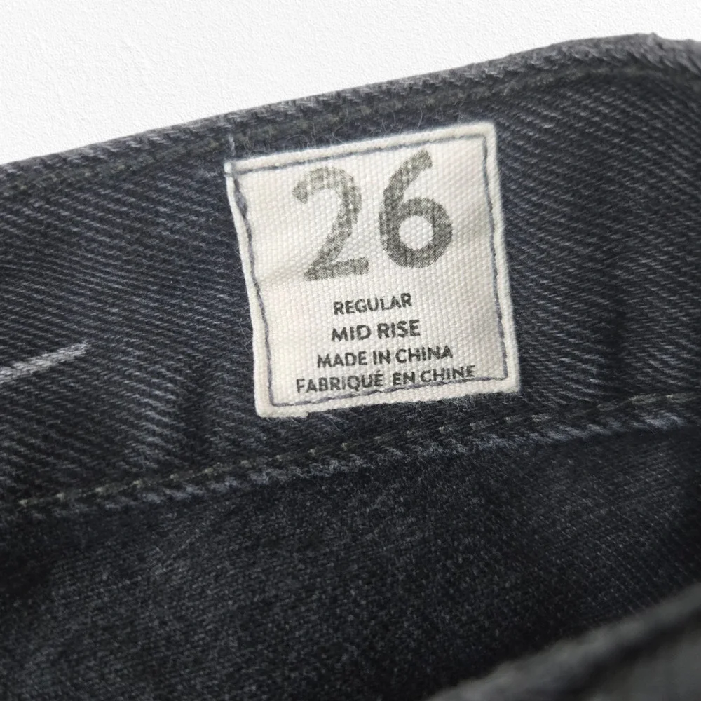 We The Free Black Distressed Mid Rise Crop Free People Grunge Jeans Size 26